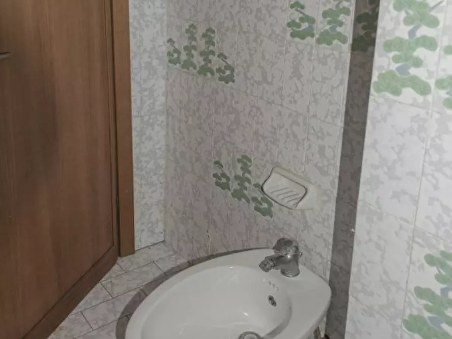 Immagine 11 di Appartamento in vendita  in Via Cardinale 18/7 a Rapallo