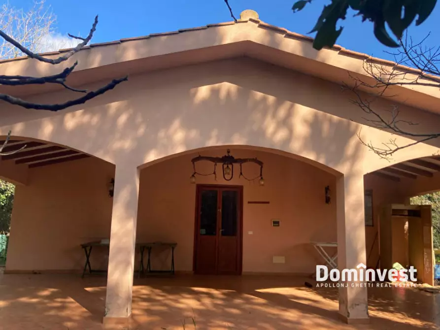 Immagine 9 di Rustico / casale in vendita  in Strada del Trentatré a Capalbio