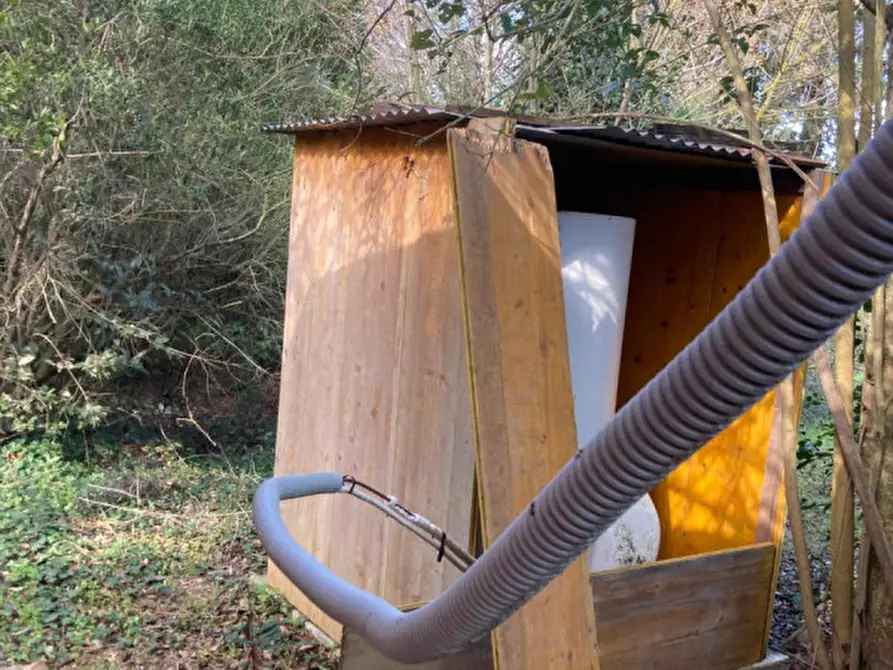 Immagine 21 di Rustico / casale in vendita  in Strada del Trentatré a Capalbio
