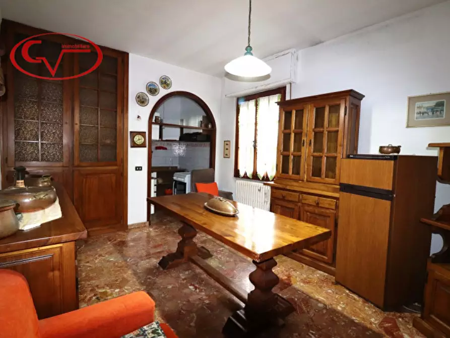 Immagine 18 di Villa in vendita  in via giuseppe giusti a Bucine