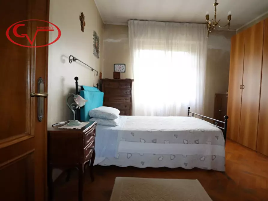 Immagine 22 di Villa in vendita  in via giuseppe giusti a Bucine