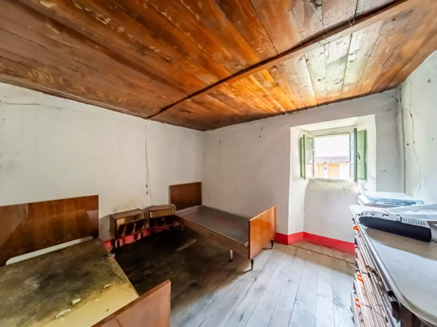 Immagine 12 di Casa indipendente in vendita  in Borgo Maria Gallina a Monchio Delle Corti