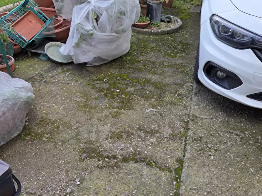 Immagine 46 di Casa bifamiliare in vendita  in Via Castruccio Castracane a Lastra A Signa