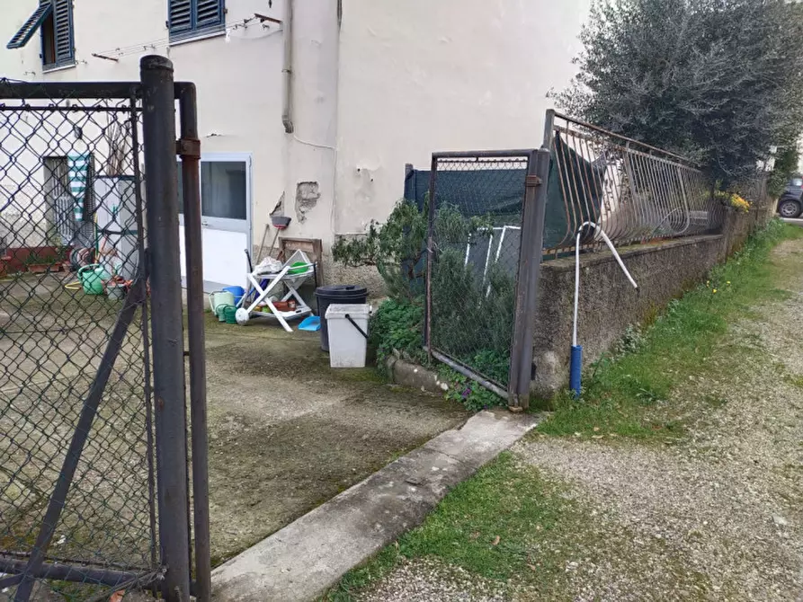 Immagine 53 di Casa bifamiliare in vendita  in Via Castruccio Castracane a Lastra A Signa