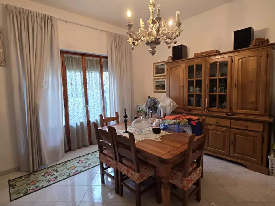 Immagine 57 di Casa bifamiliare in vendita  in Via Castruccio Castracane a Lastra A Signa