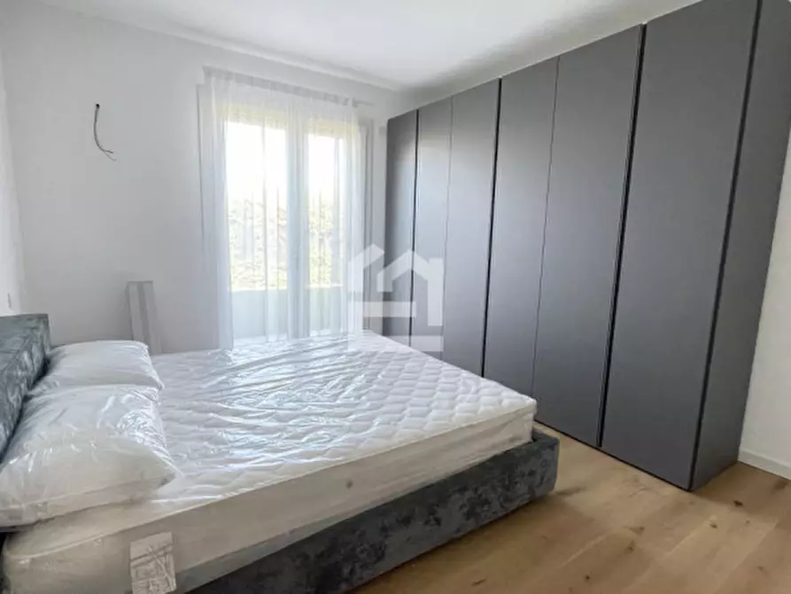 Immagine 13 di Villa in vendita  in corso europa a Manerba Del Garda