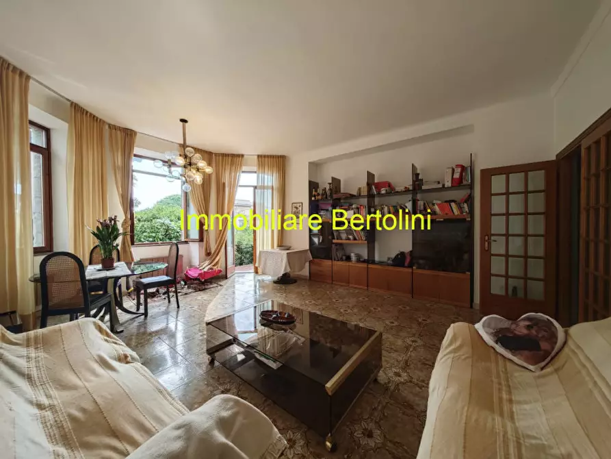 Immagine 3 di Casa bifamiliare in vendita  in VIA ROMANA a Bordighera