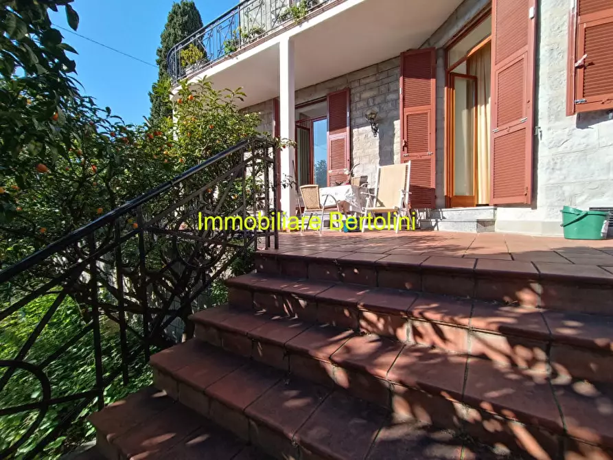 Immagine 10 di Casa bifamiliare in vendita  in VIA ROMANA a Bordighera