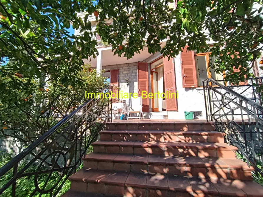 Immagine 13 di Casa bifamiliare in vendita  in VIA ROMANA a Bordighera