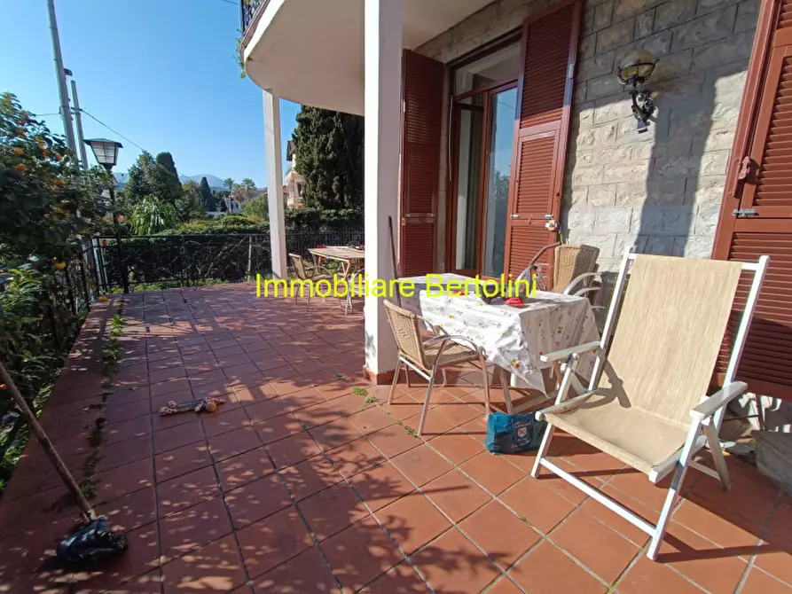 Immagine 25 di Casa bifamiliare in vendita  in VIA ROMANA a Bordighera