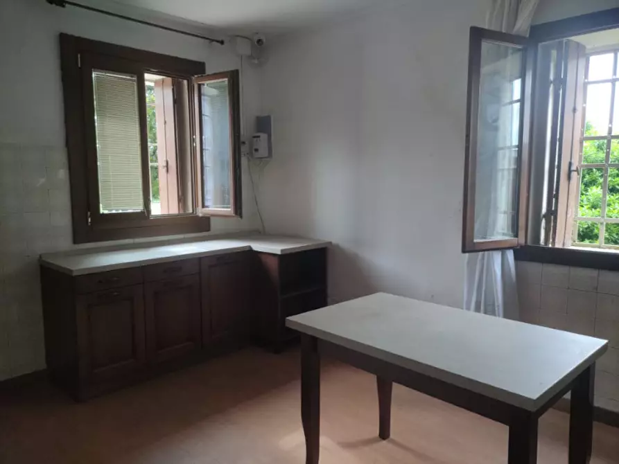 Immagine 4 di Rustico / casale in vendita  in via roi 70 a Montegalda
