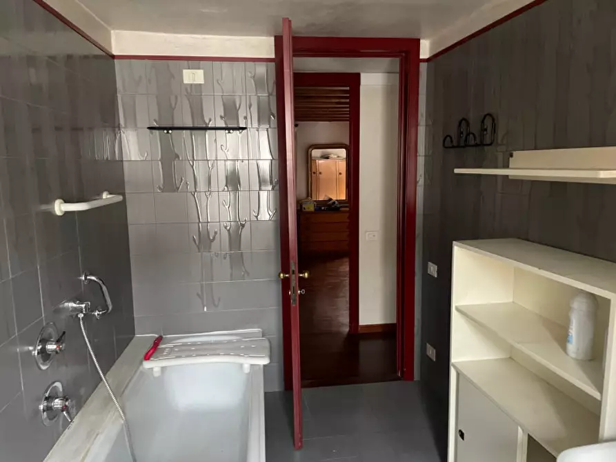 Immagine 9 di Appartamento in vendita  in Via Mastini,6 a Valdagno