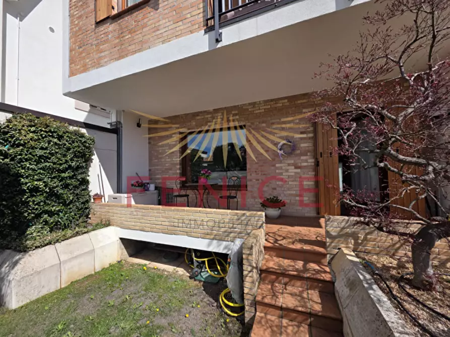 Immagine 5 di Casa indipendente in vendita  in via monte solder a Montebelluna