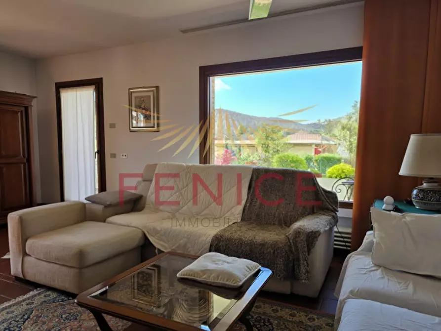 Immagine 22 di Casa indipendente in vendita  in via monte solder a Montebelluna