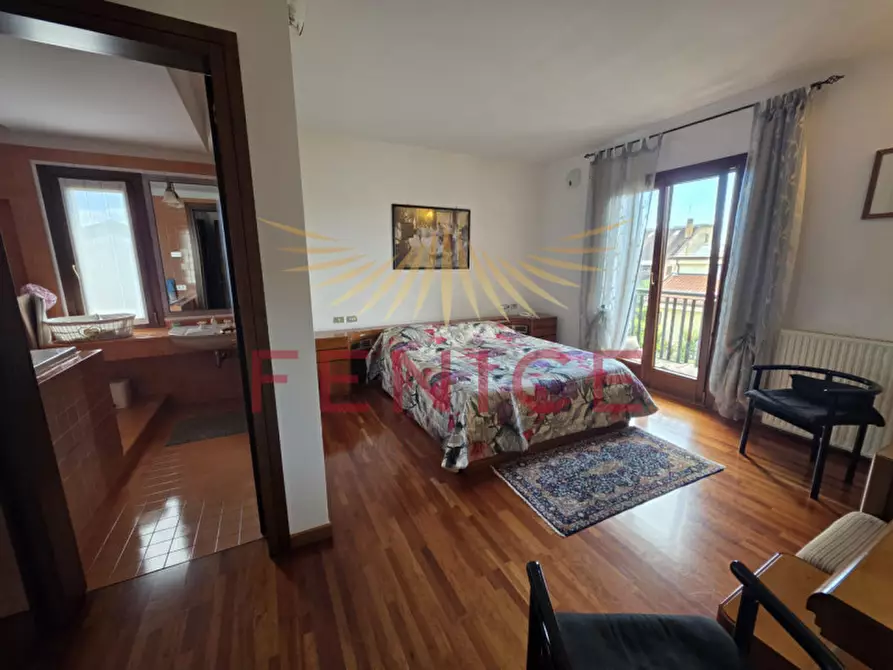 Immagine 41 di Casa indipendente in vendita  in via monte solder a Montebelluna