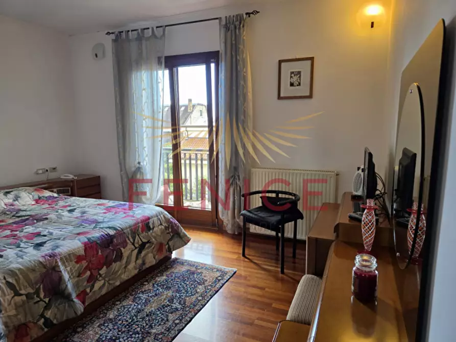 Immagine 43 di Casa indipendente in vendita  in via monte solder a Montebelluna