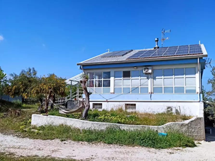 Immagine 9 di Villa in vendita  in Città Giardino a Melilli