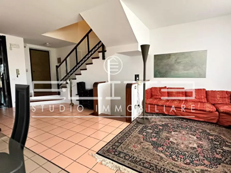 Immagine 3 di Villetta a schiera in vendita  in VIA BRECCE BIANCHE a Ancona