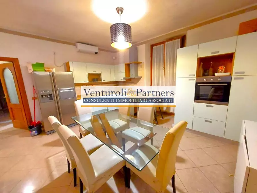 Immagine 3 di Appartamento in vendita  in Piazza dè Medici a Gavardo