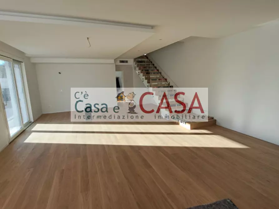 Immagine 5 di Casa bifamiliare in vendita  in Via Euganea Bresseo a Teolo