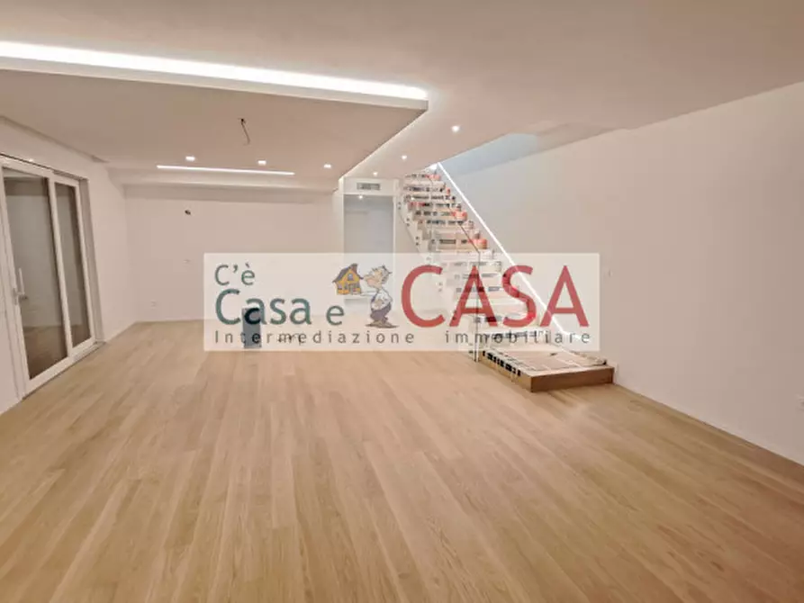 Immagine 6 di Casa bifamiliare in vendita  in Via Euganea Bresseo a Teolo