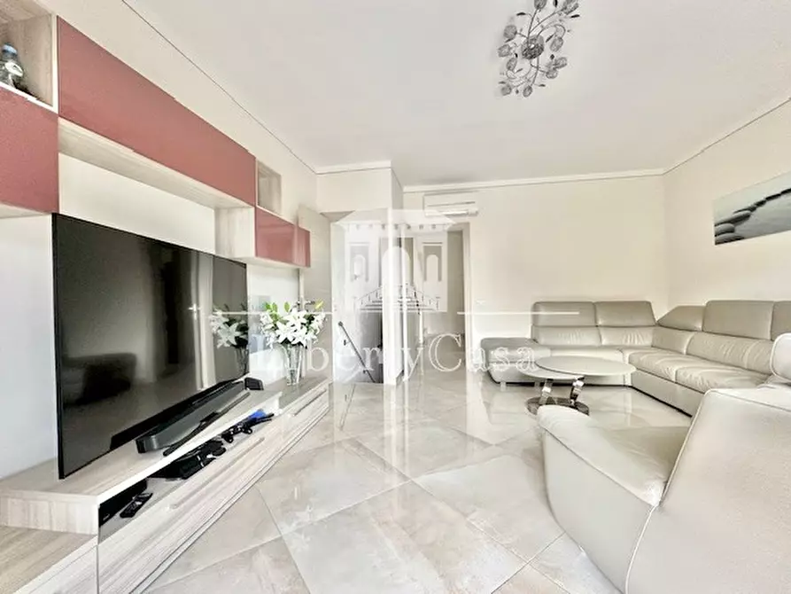 Immagine 4 di Casa bifamiliare in vendita  in Via Vespucci a Toscolano-Maderno