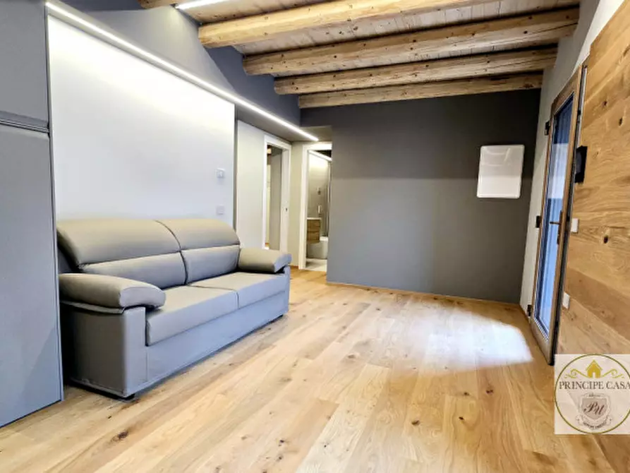 Immagine 2 di Appartamento in vendita  in via matteotti a Asiago