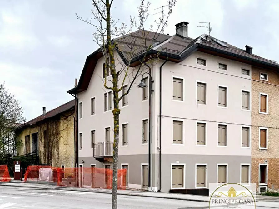 Immagine 21 di Appartamento in vendita  in via matteotti a Asiago