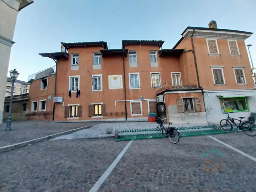 Immagine 7 di Palazzo in vendita  in PIAZZA UNITA' D'ITALIA 27 a Cervignano Del Friuli