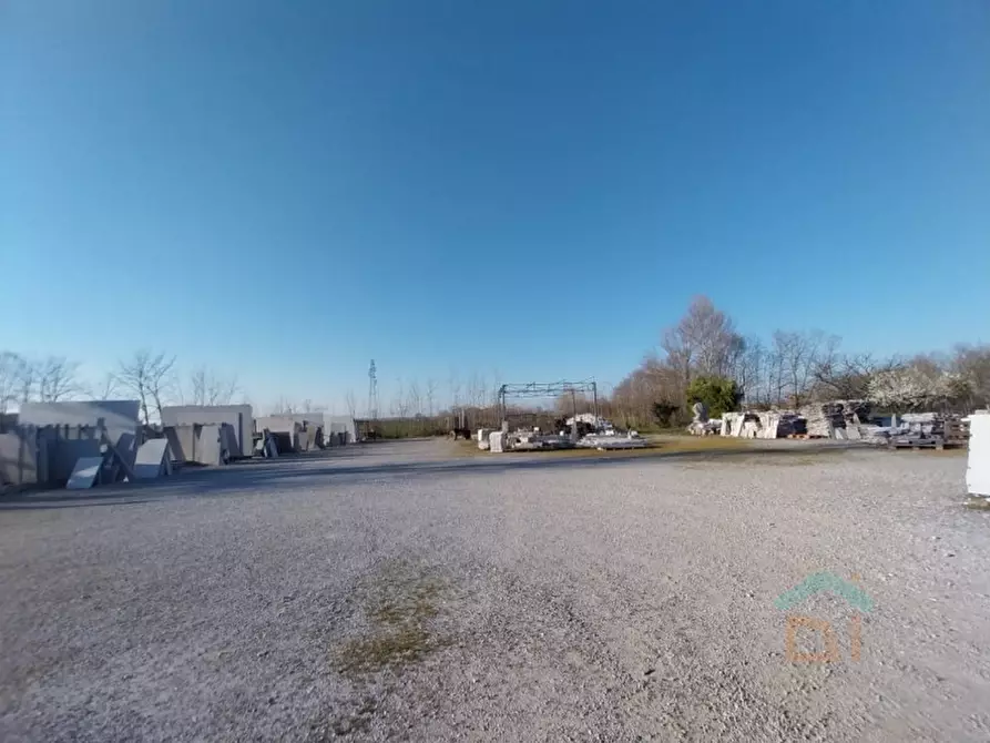 Immagine 101 di Palazzo in vendita  in PIAZZA UNITA' D'ITALIA 27 a Cervignano Del Friuli