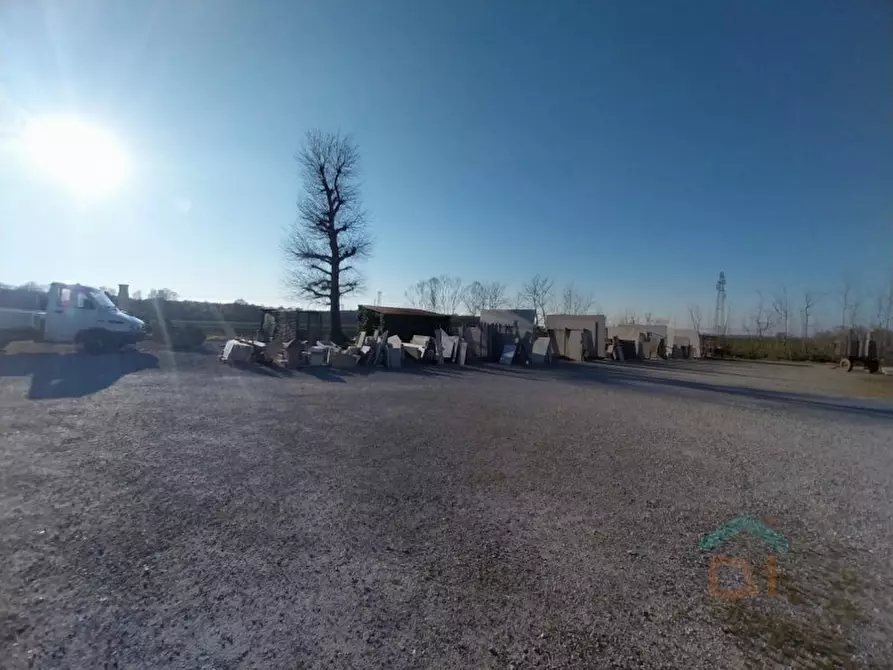 Immagine 104 di Palazzo in vendita  in PIAZZA UNITA' D'ITALIA 27 a Cervignano Del Friuli