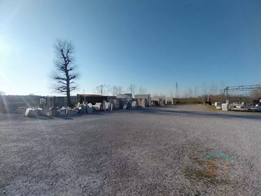 Immagine 105 di Palazzo in vendita  in PIAZZA UNITA' D'ITALIA 27 a Cervignano Del Friuli