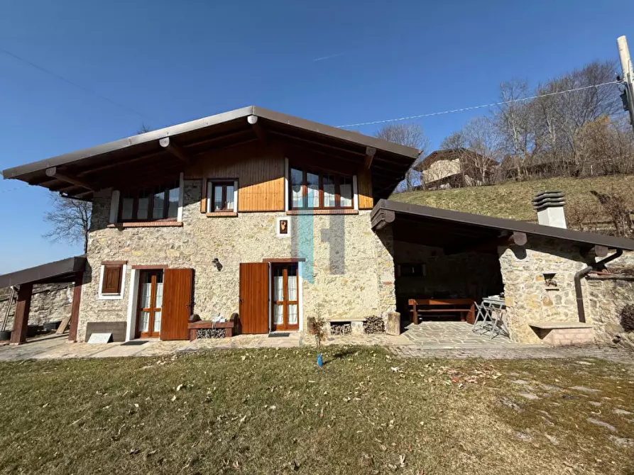 Immagine 1 di Casa indipendente in vendita  in Località San Rocco a Capovalle