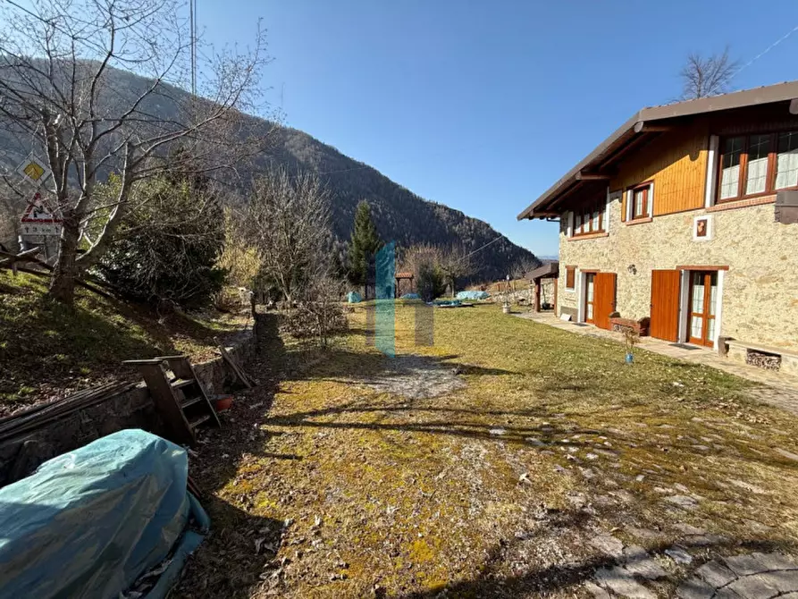 Immagine 2 di Casa indipendente in vendita  in Località San Rocco a Capovalle