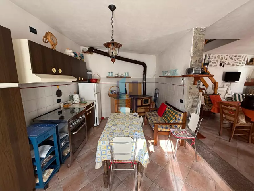 Immagine 10 di Casa indipendente in vendita  in Località San Rocco a Capovalle