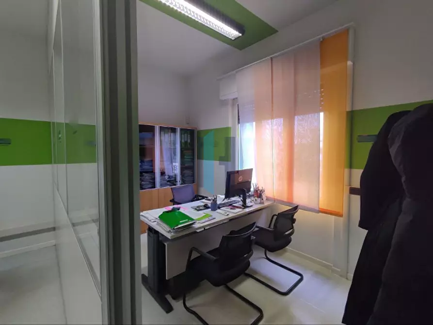 Immagine 6 di Ufficio in vendita  in Via della Volta 209 a Brescia