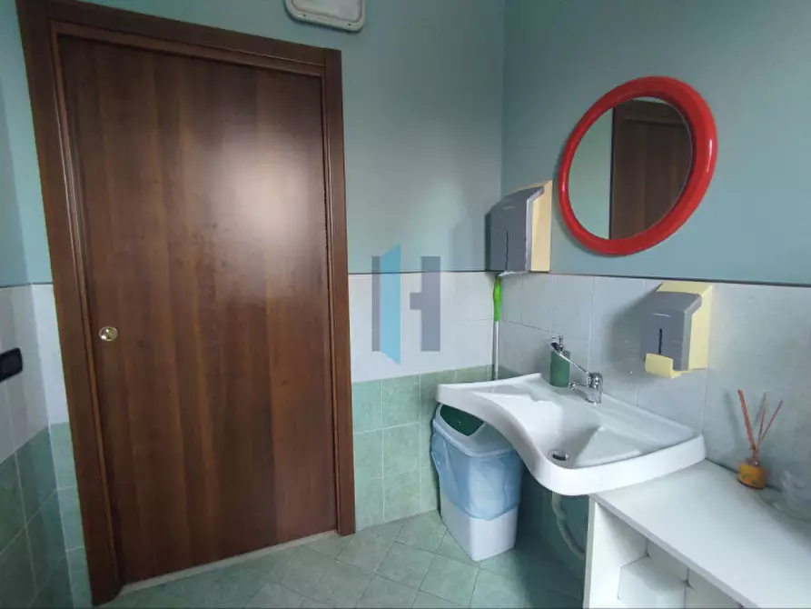 Immagine 10 di Ufficio in vendita  in Via della Volta 209 a Brescia