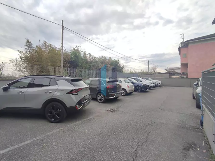 Immagine 28 di Ufficio in vendita  in Via della Volta 209 a Brescia