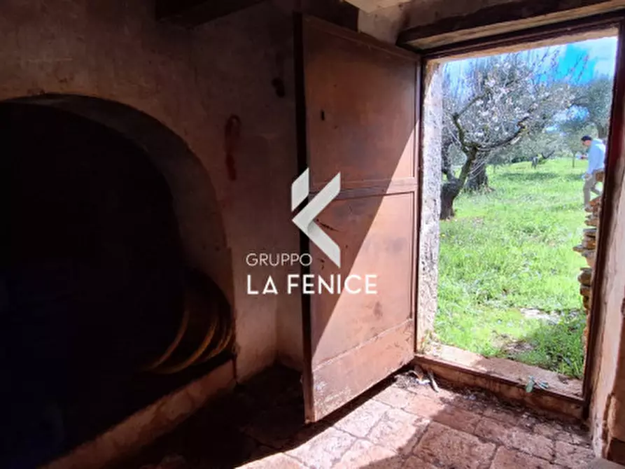 Immagine 14 di Rustico / casale in vendita  in via Barsenta a Alberobello