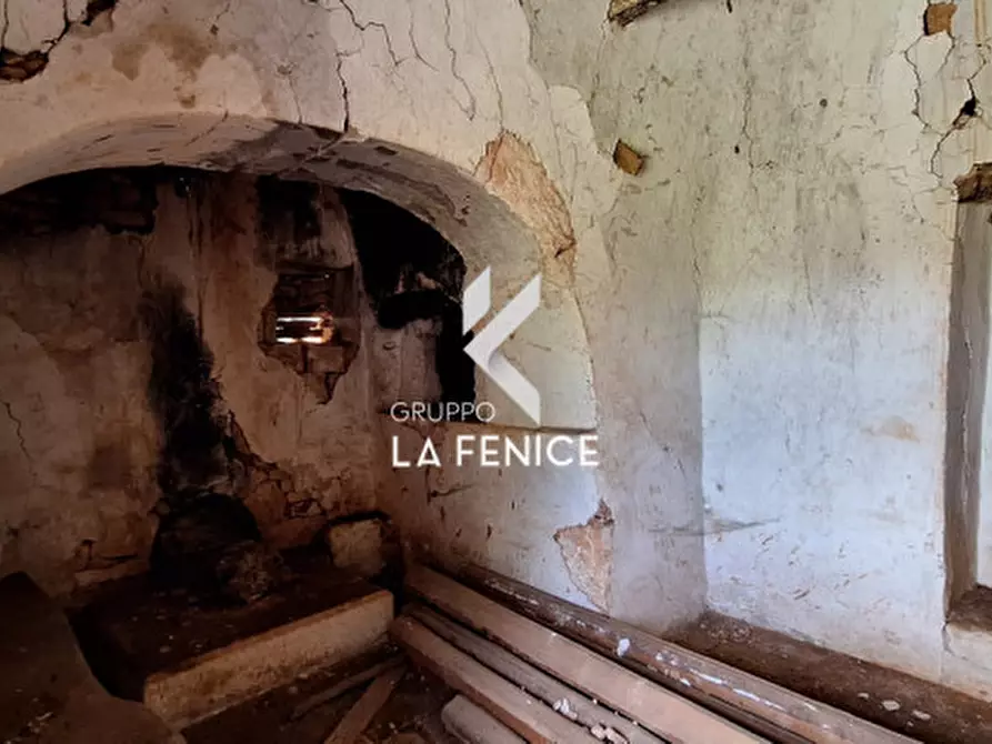 Immagine 26 di Rustico / casale in vendita  in via Barsenta a Alberobello