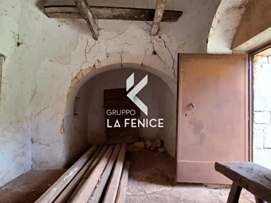 Immagine 27 di Rustico / casale in vendita  in via Barsenta a Alberobello