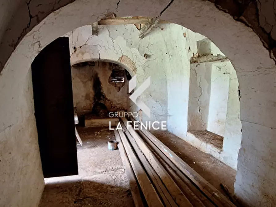 Immagine 28 di Rustico / casale in vendita  in via Barsenta a Alberobello