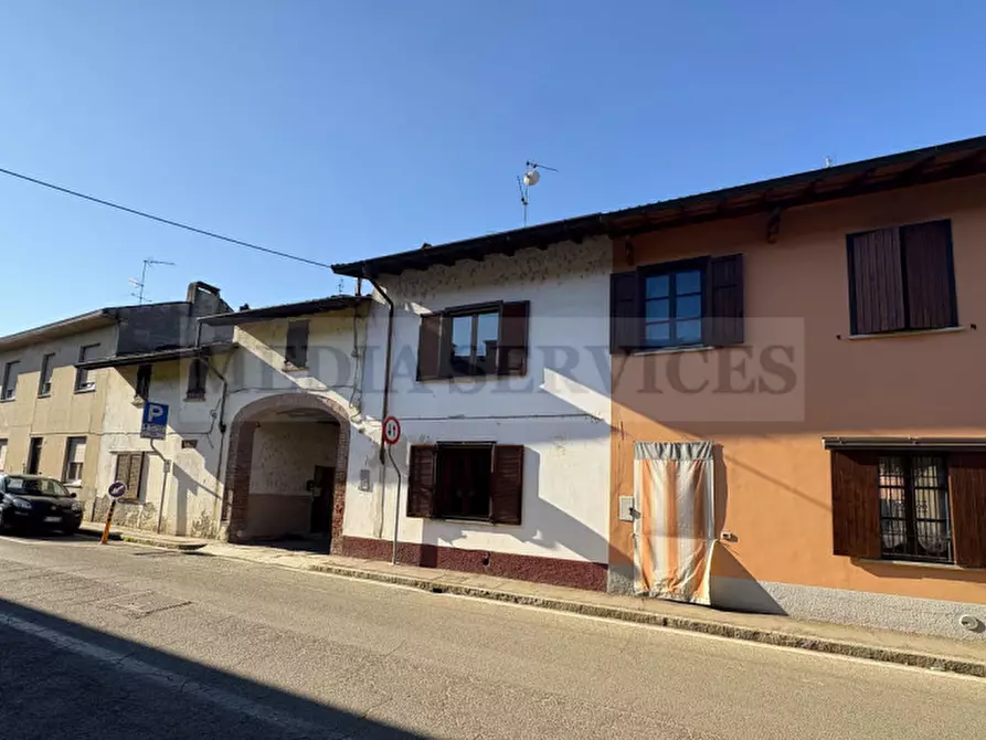 Immagine 20 di Villetta a schiera in vendita  in via Vittorio Veneto n° 60 a Dorno