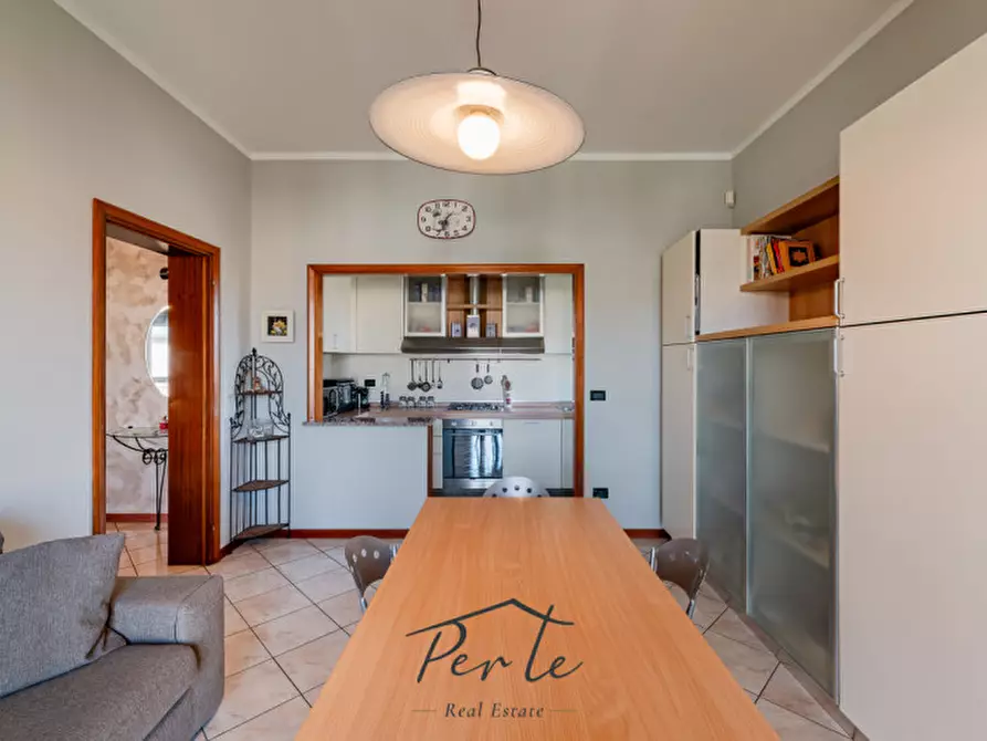 Immagine 5 di Villa in vendita  in via piave 12 a Curtatone