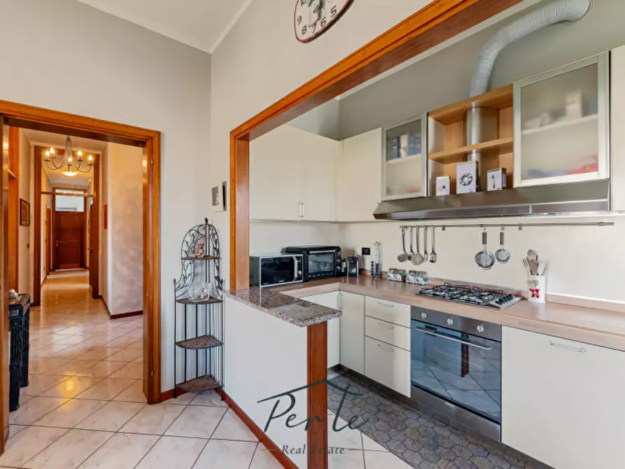 Immagine 6 di Villa in vendita  in via piave 12 a Curtatone