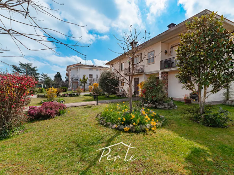 Immagine 26 di Villa in vendita  in via piave 12 a Curtatone