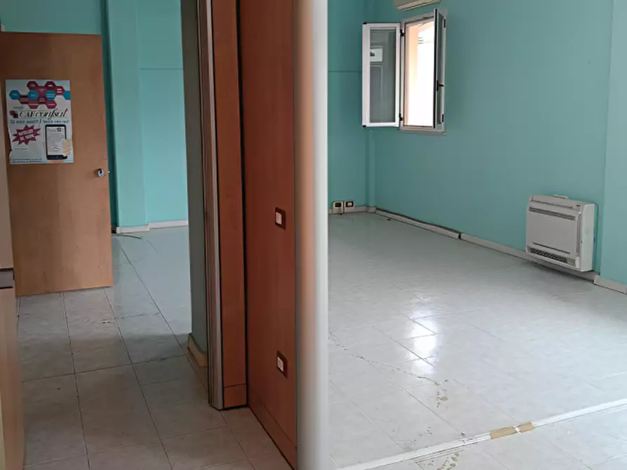 Immagine 7 di Ufficio in vendita  in Via Puglie, 4 a Montesilvano