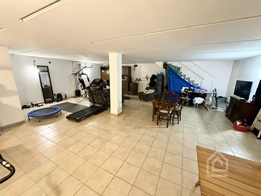 Immagine 28 di Villa in vendita  in Via San Tommaso 30 a a Chivasso