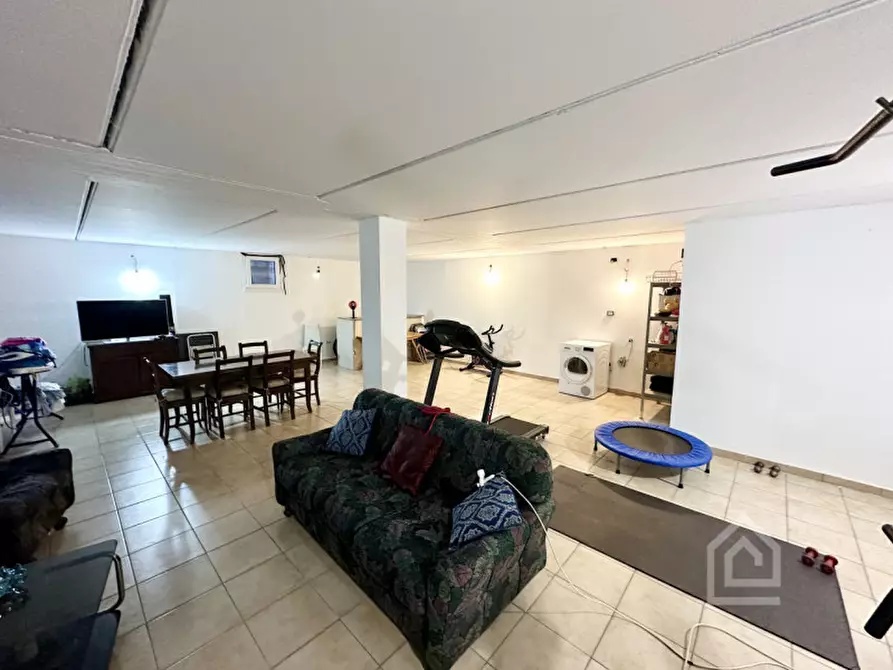 Immagine 45 di Villa in vendita  in Via San Tommaso 30 a a Chivasso