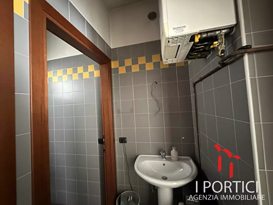 Immagine 13 di Negozio in vendita  in Via Giotto 88D a Scorzè